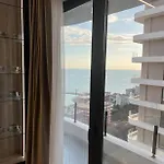 דירה Sunrise Getaway - Shëngjin
